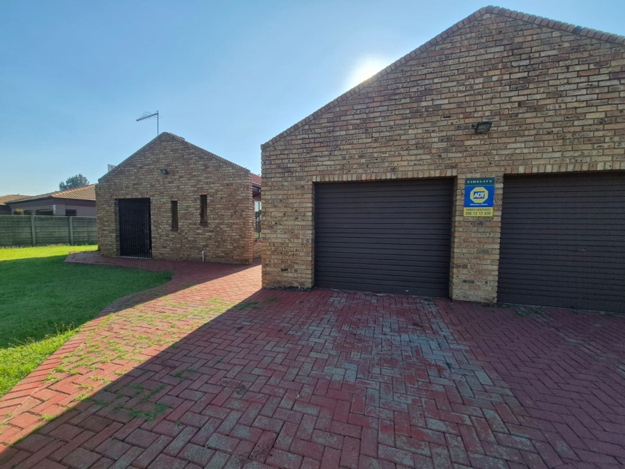 3 Bedroom Property for Sale in Waldrift Gauteng