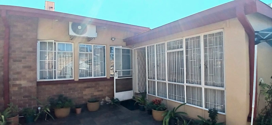 4 Bedroom Property for Sale in Vanderbijlpark SE 1 Gauteng