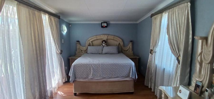 4 Bedroom Property for Sale in Vanderbijlpark SE 1 Gauteng