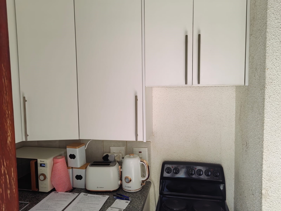 2 Bedroom Property for Sale in Aureus Gauteng