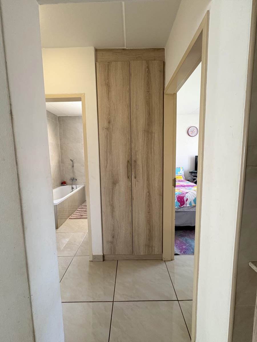 2 Bedroom Property for Sale in Parkrand Gauteng