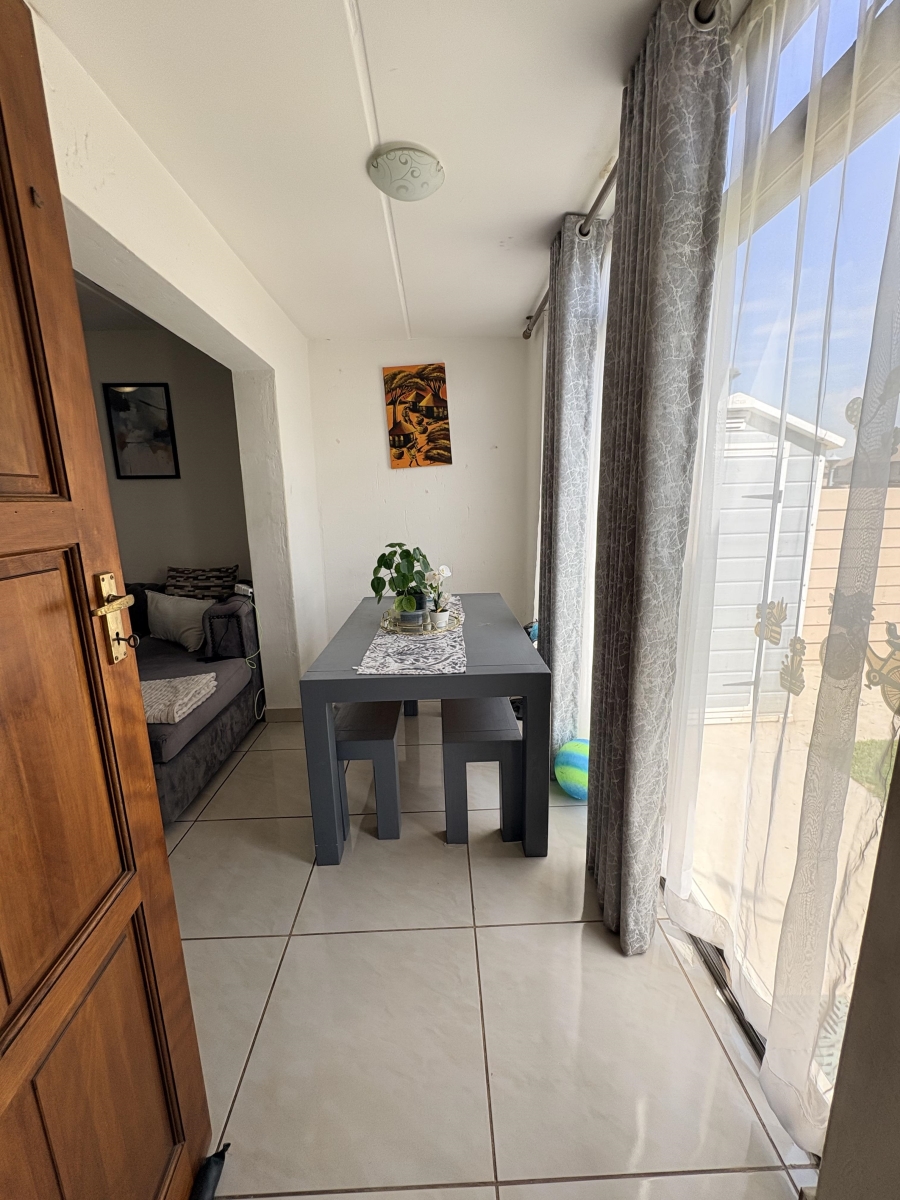2 Bedroom Property for Sale in Parkrand Gauteng