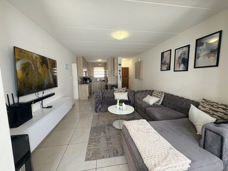 2 Bedroom Property for Sale in Parkrand Gauteng