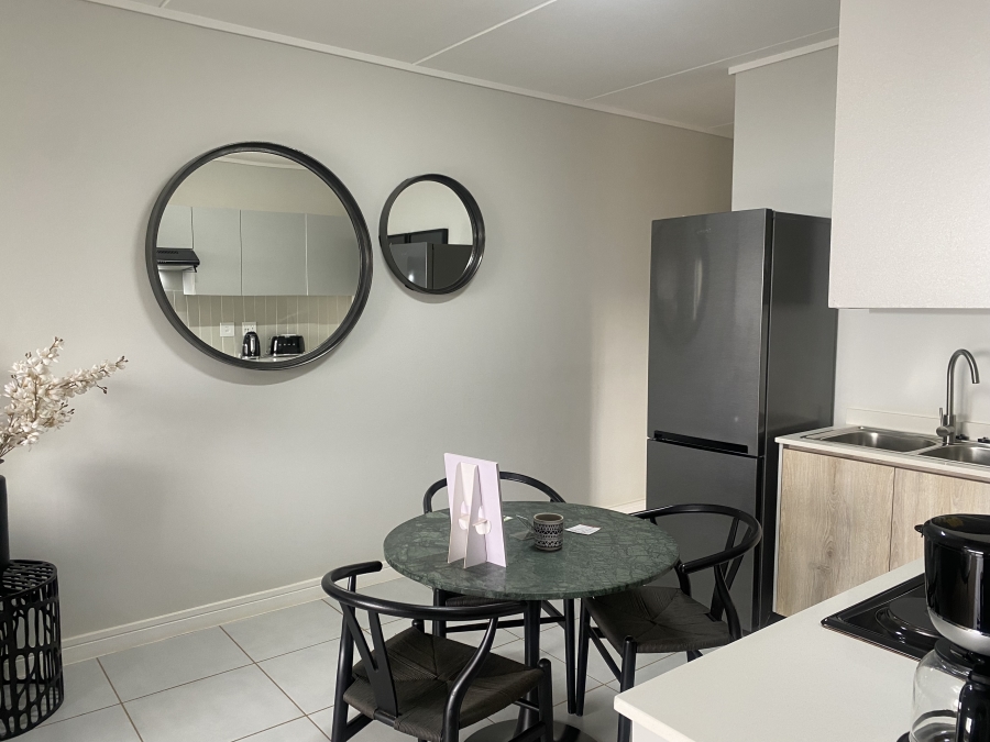 To Let 2 Bedroom Property for Rent in Mooikloof Equestrian Estate Gauteng