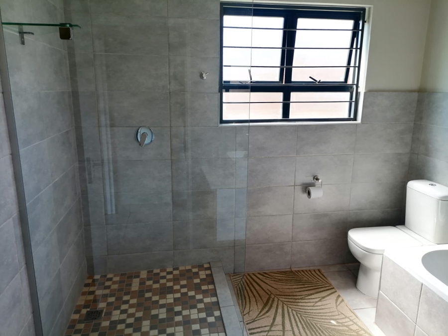 3 Bedroom Property for Sale in Boardwalk Villas Gauteng