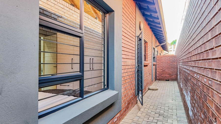 3 Bedroom Property for Sale in Boardwalk Villas Gauteng