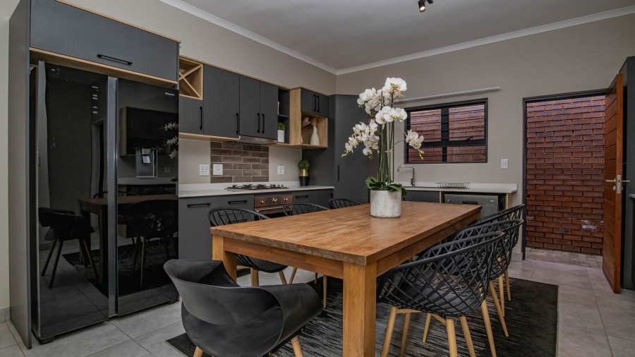 3 Bedroom Property for Sale in Boardwalk Villas Gauteng