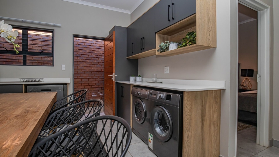 3 Bedroom Property for Sale in Boardwalk Villas Gauteng