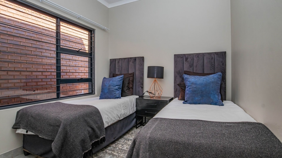 3 Bedroom Property for Sale in Boardwalk Villas Gauteng
