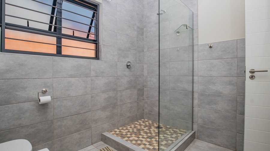 3 Bedroom Property for Sale in Boardwalk Villas Gauteng