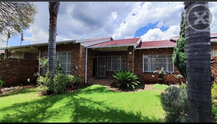 3 Bedroom Property for Sale in Edleen Gauteng