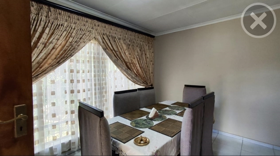 3 Bedroom Property for Sale in Edleen Gauteng