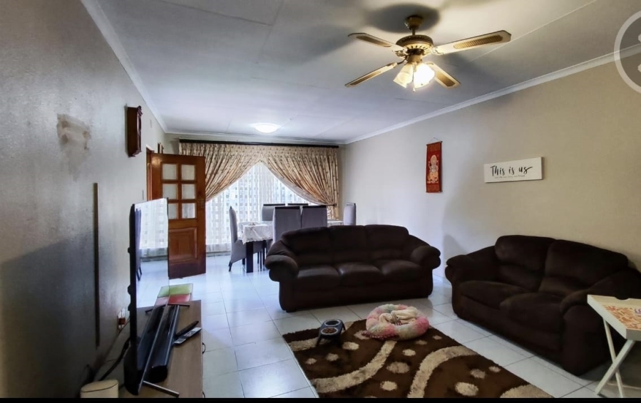 3 Bedroom Property for Sale in Edleen Gauteng