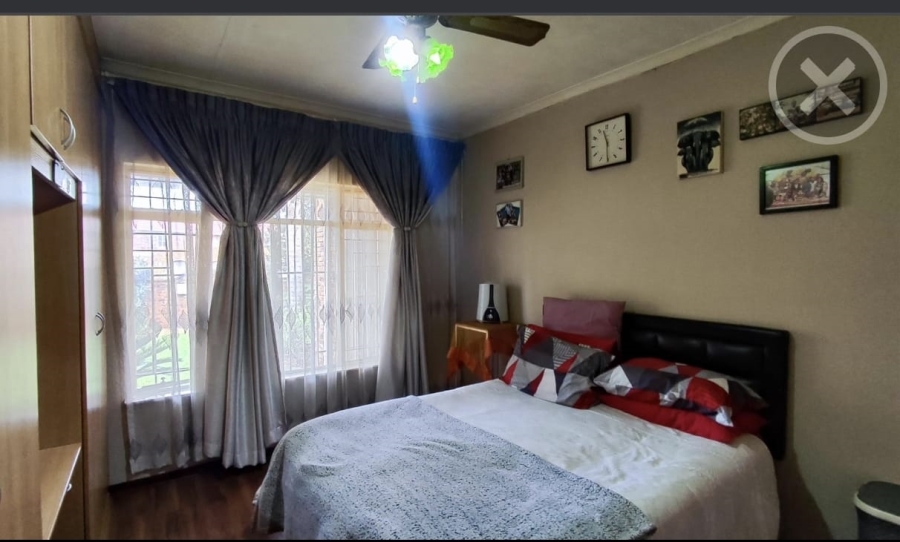 3 Bedroom Property for Sale in Edleen Gauteng