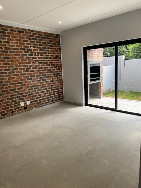 3 Bedroom Property for Sale in Bryanston West Gauteng