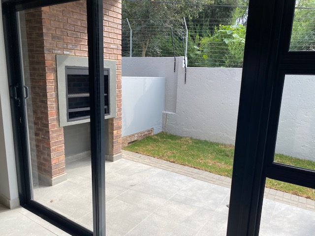 3 Bedroom Property for Sale in Bryanston West Gauteng