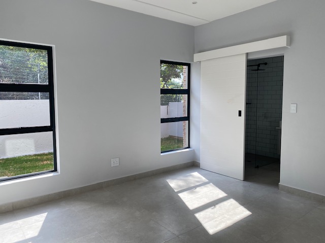 3 Bedroom Property for Sale in Bryanston West Gauteng