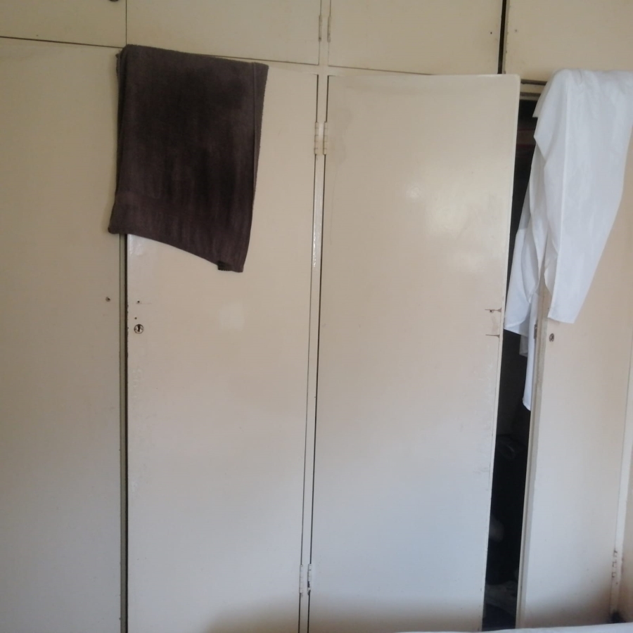 2 Bedroom Property for Sale in Sunnyside Gauteng