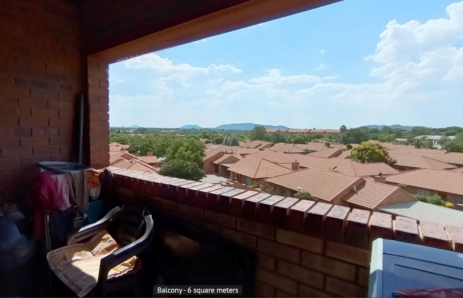 2 Bedroom Property for Sale in Montana Tuine Gauteng