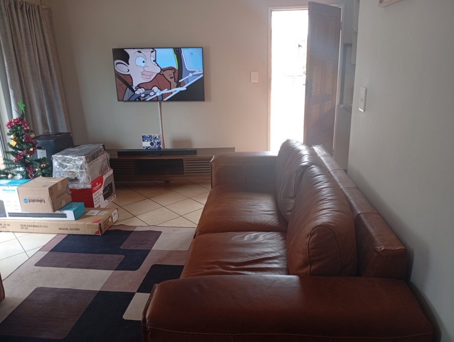 2 Bedroom Property for Sale in Equestria Gauteng