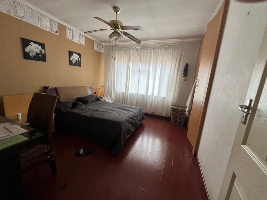 4 Bedroom Property for Sale in Birchleigh North Gauteng