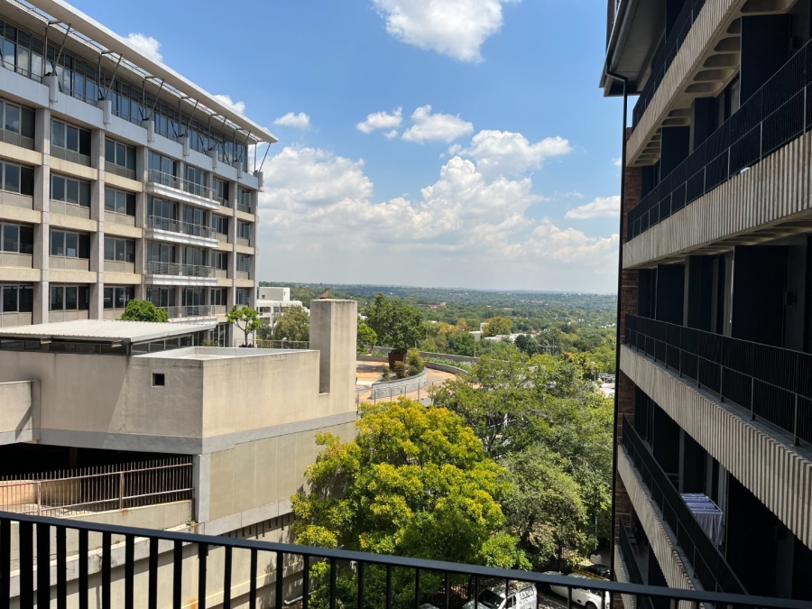 1 Bedroom Property for Sale in Sandown Gauteng