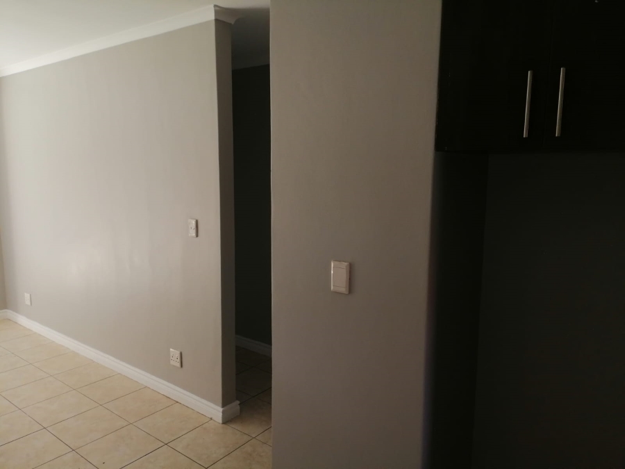 2 Bedroom Property for Sale in Pretorius Park Gauteng