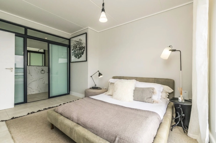 To Let 3 Bedroom Property for Rent in Waterfall Gauteng