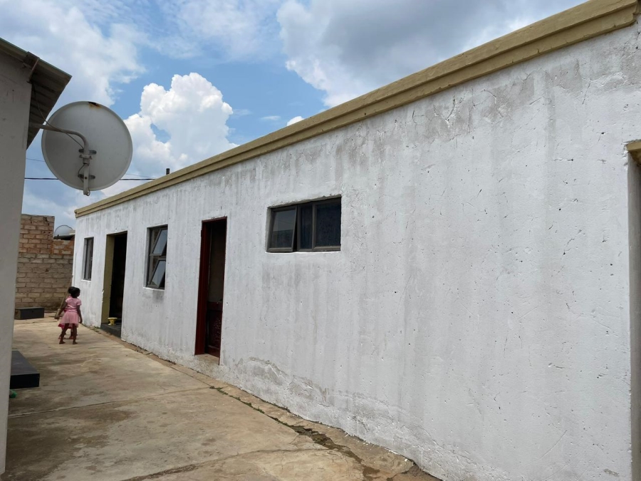 2 Bedroom Property for Sale in Mamelodi East Gauteng