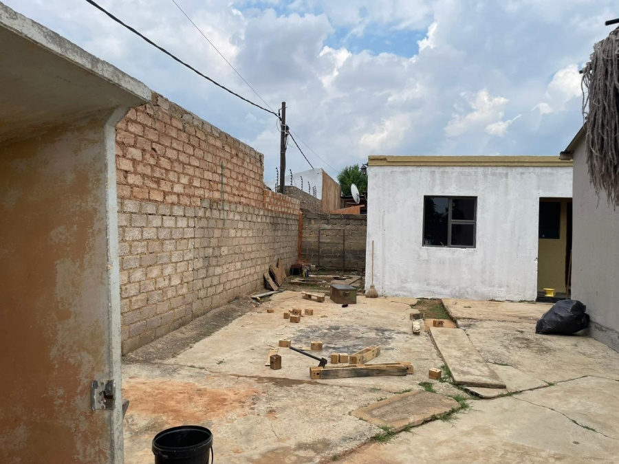 2 Bedroom Property for Sale in Mamelodi East Gauteng