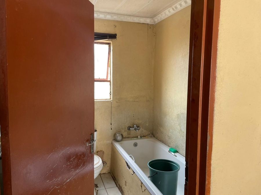 2 Bedroom Property for Sale in Mamelodi East Gauteng