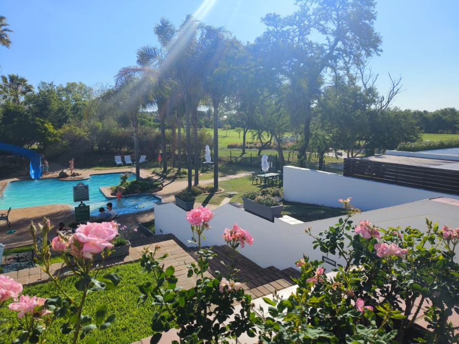 4 Bedroom Property for Sale in Silver Lakes Gauteng