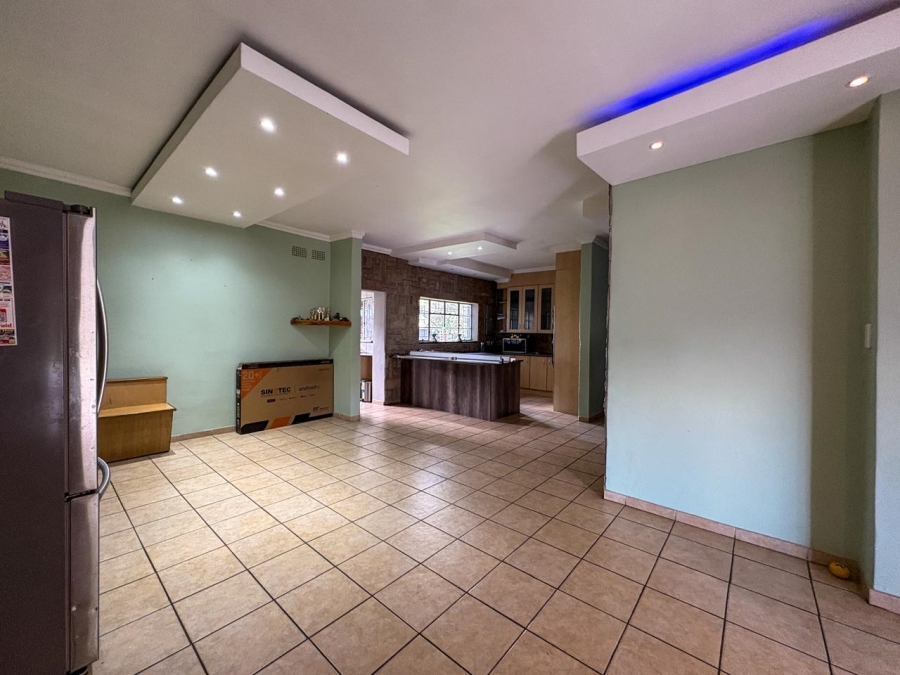 3 Bedroom Property for Sale in Brenthurst Gauteng