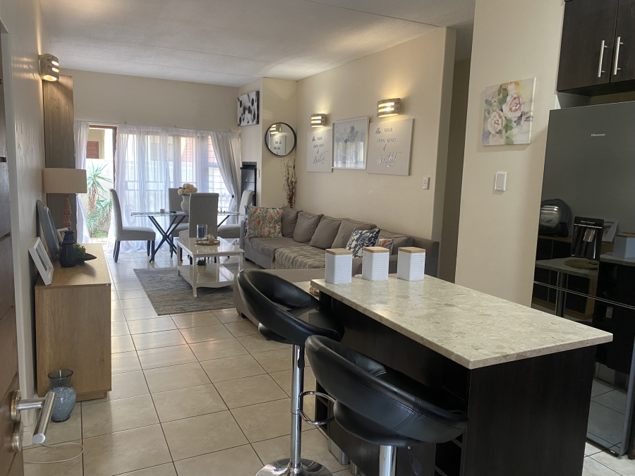 To Let 2 Bedroom Property for Rent in Pretorius Park Gauteng