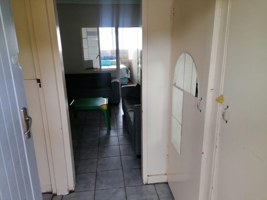 To Let 2 Bedroom Property for Rent in Muckleneuk Gauteng