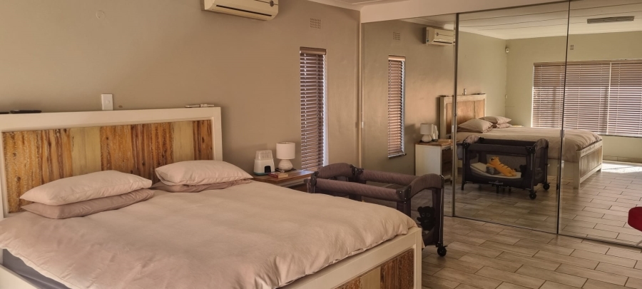 4 Bedroom Property for Sale in Dal Fouche Gauteng