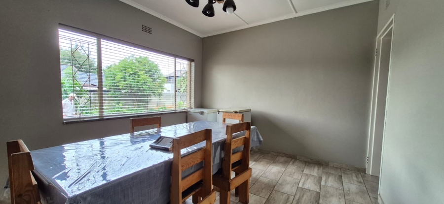 4 Bedroom Property for Sale in Dal Fouche Gauteng