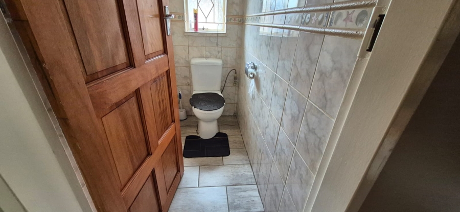 4 Bedroom Property for Sale in Dal Fouche Gauteng