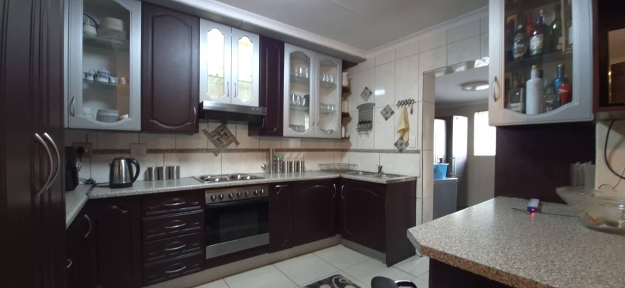 4 Bedroom Property for Sale in Dalpark Gauteng