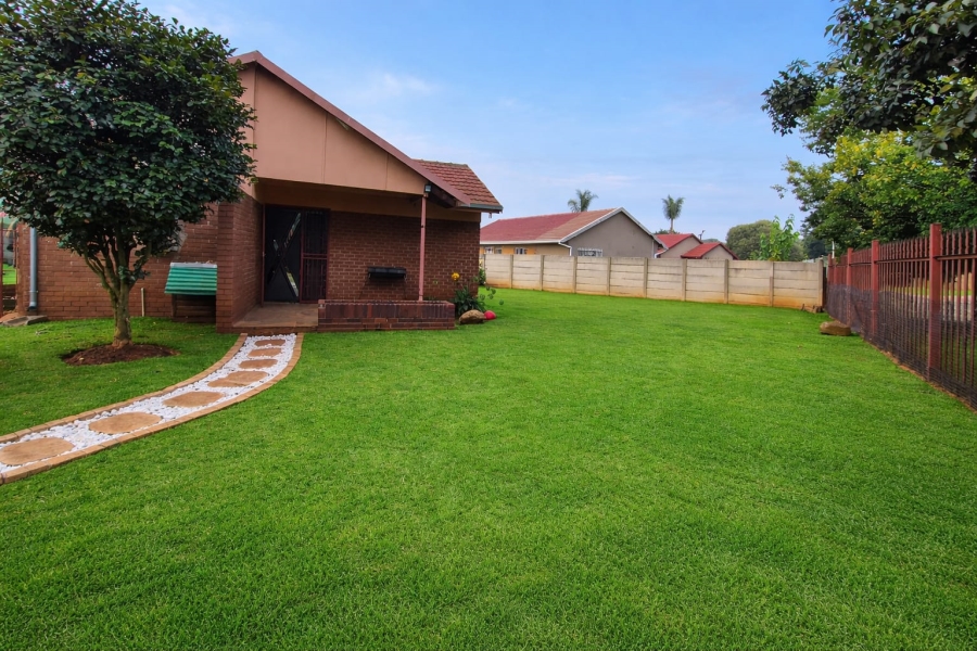 3 Bedroom Property for Sale in Edelweiss Gauteng