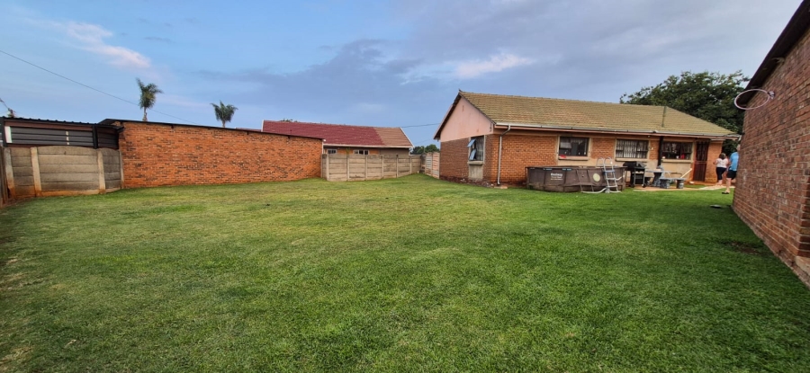 3 Bedroom Property for Sale in Edelweiss Gauteng