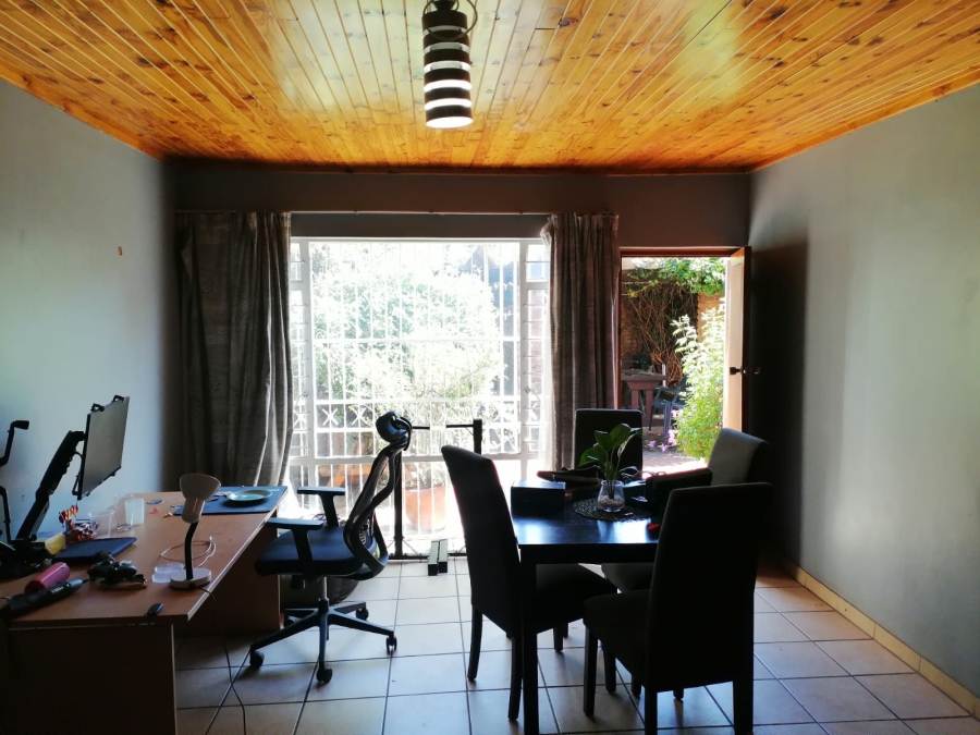 To Let 3 Bedroom Property for Rent in Die Wilgers Gauteng