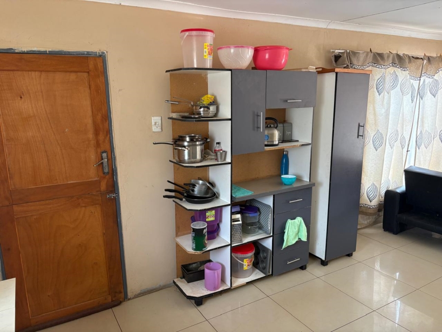 2 Bedroom Property for Sale in Soshanguve S Gauteng