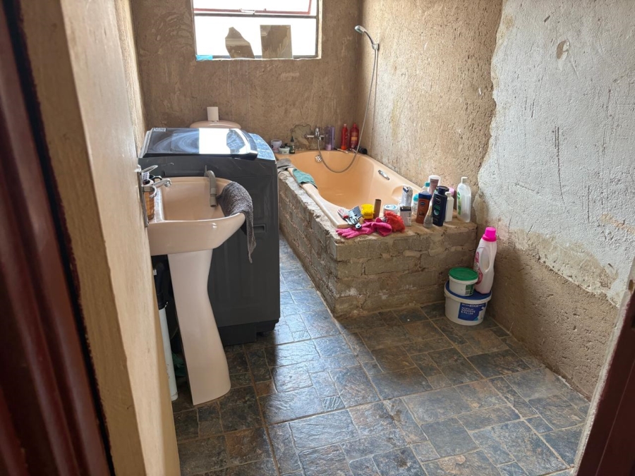 2 Bedroom Property for Sale in Soshanguve S Gauteng