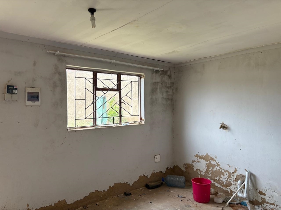 2 Bedroom Property for Sale in Soshanguve S Gauteng
