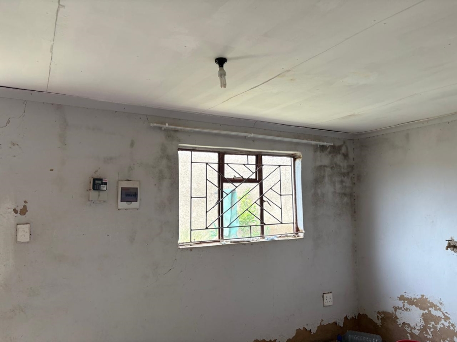 2 Bedroom Property for Sale in Soshanguve S Gauteng