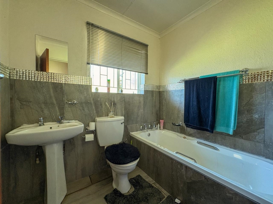 4 Bedroom Property for Sale in Brakpan North Gauteng