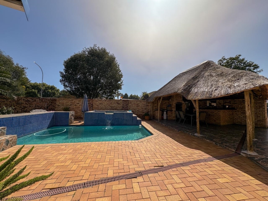 4 Bedroom Property for Sale in Brakpan North Gauteng