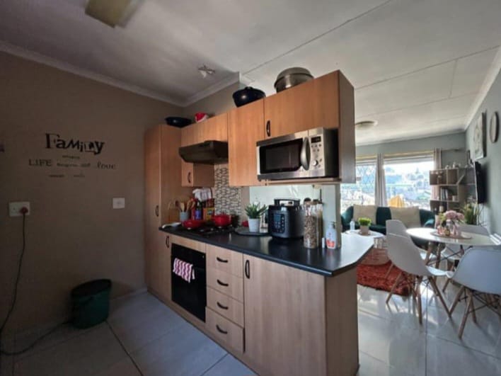 2 Bedroom Property for Sale in Birchleigh Gauteng