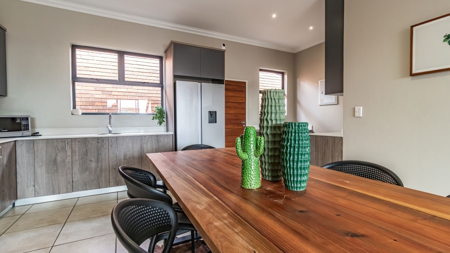 3 Bedroom Property for Sale in Silver Lakes Gauteng